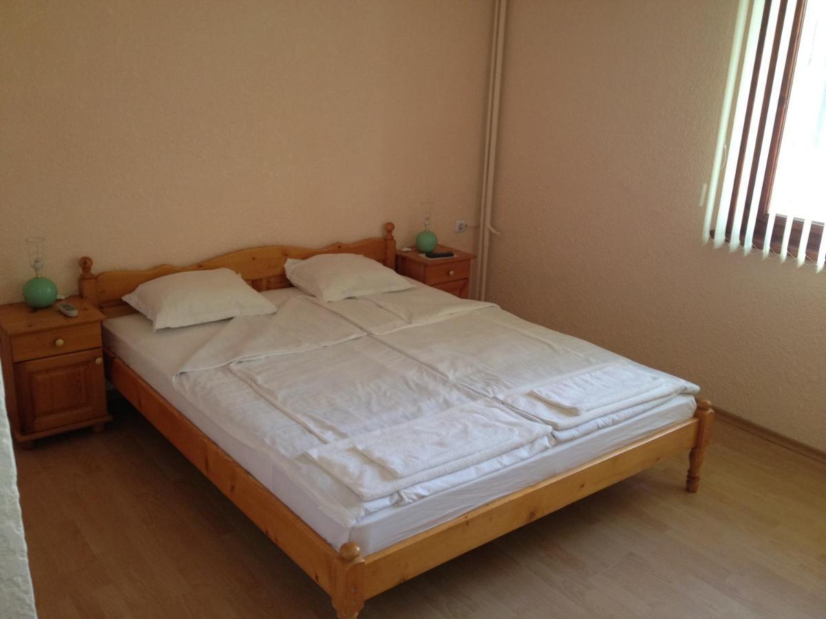 Hotel Moskoiani Byala  Extérieur photo